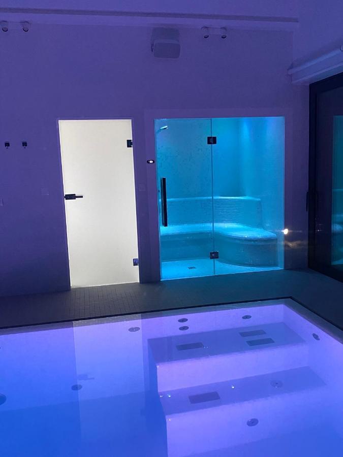 Villa Relax With Swimming Pool And Mountain View Bukow エクステリア 写真