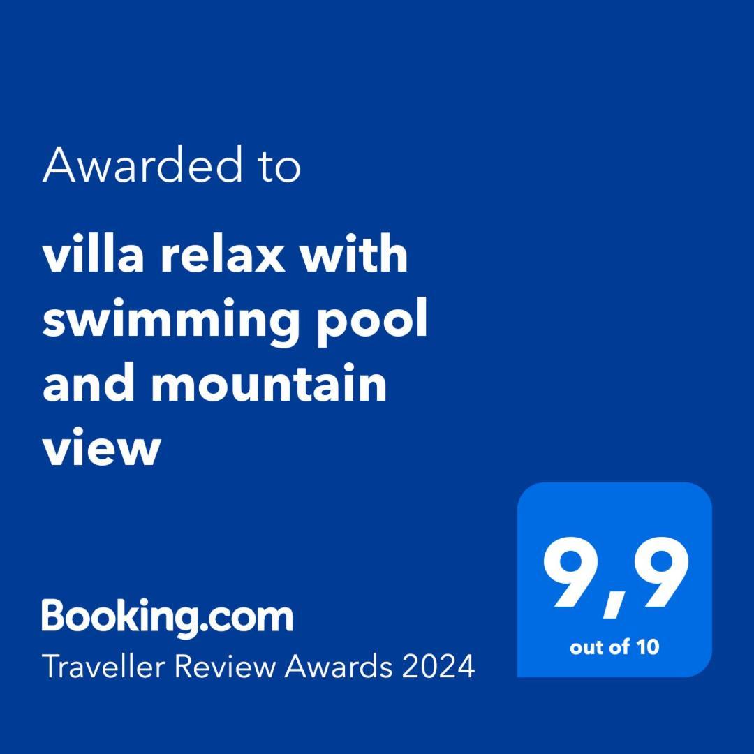 Villa Relax With Swimming Pool And Mountain View Bukow エクステリア 写真