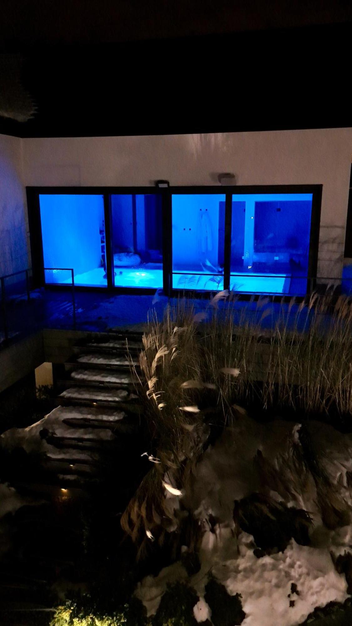 Villa Relax With Swimming Pool And Mountain View Bukow エクステリア 写真